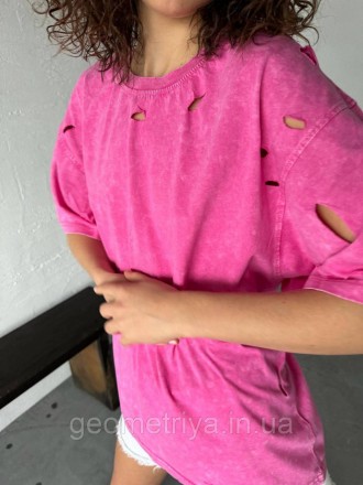 
Розовая футболка с дырками винтажного стиля
Розовая футболка женская в едином р. . фото 5