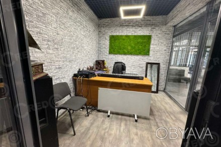 Агенція нерухомості CREDO пропонує офісне приміщення в Торговому Комлексі по вул. Саксаганский. фото 1