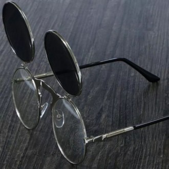 Круглі окуляри в стилі Стiм-Панк, фільмів Тіма Бертона і всесвіту Скаженого Макс. . фото 4
