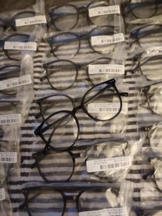 омп'ютерні окуляри в чорній овальній оправі з прозорими нульовими лінзами B. . фото 4