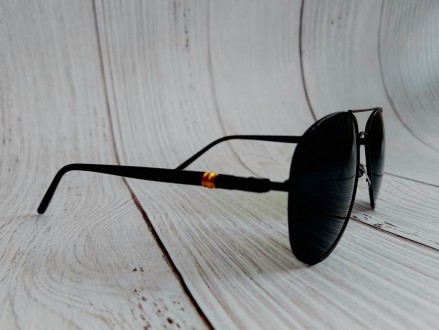 Класичні окуляри каплі "Aviator", легенда серед окулярів Ray Ban.
Про. . фото 9