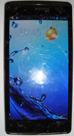 Мобильный телефон Смартфон Acer Liquid Z5 DualSim Z150 (TZ-1899) На запчасти
См. . фото 2