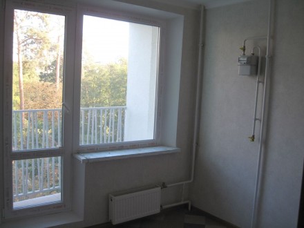 Продам однокомнатную квартиру в Святошинском районе, по ул. Чернобыльская, 9А. 
. . фото 4