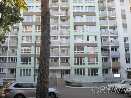 Продам однокомнатную квартиру в Святошинском районе, по ул. Чернобыльская, 9А. 
. . фото 1
