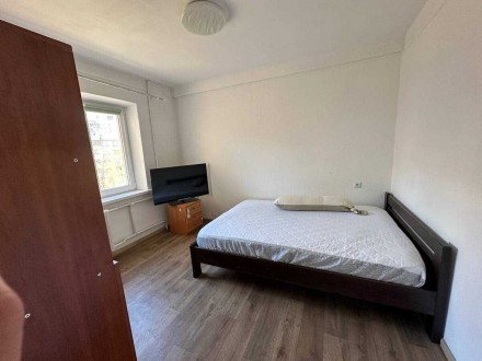 Продам 3-х комнатную квартиру в Днепровском районе ,по ул. Русановская набережна. . фото 8