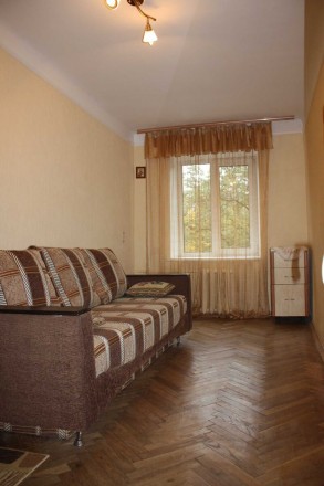 Продається 2-кімнатна квартира в Шевченківському районі, за адресою вул. Щербако. . фото 2