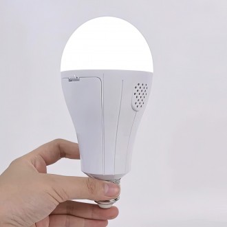 Акумуляторна лампочка, характеристики:
Колір: білий;
Колір світіння: біле денне . . фото 3