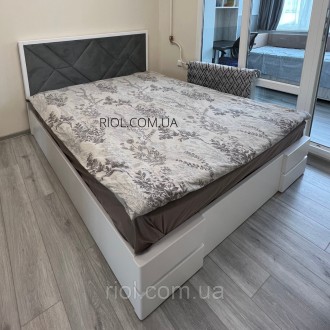 
Выгодные условия доставки по всей Украине
Деревянная двуспальная кровать
Двуспа. . фото 2