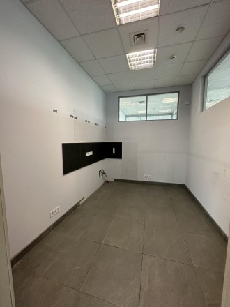 Аренда просторного офиса в новом Бизнес Центре класса " В + " по адресу улица Со. Солом'янка. фото 11