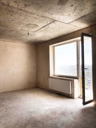 Терміново 

Продаж  світла  2  х  кімнатна квартира з шикарним  панорамним вид. . фото 4