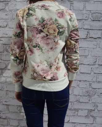 
Женская хлопковая куртка - ветровка молочного цвета с цветочным принтом их хлоп. . фото 3