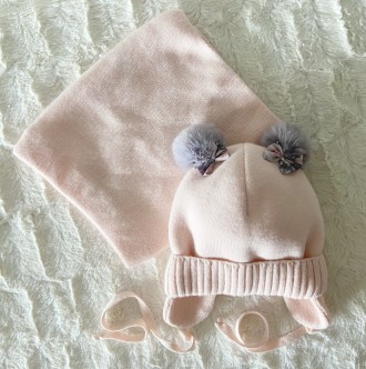 Красивый нежный детский комплект - шапочка + шарфик-баффик персикового цвета. Ша. . фото 3