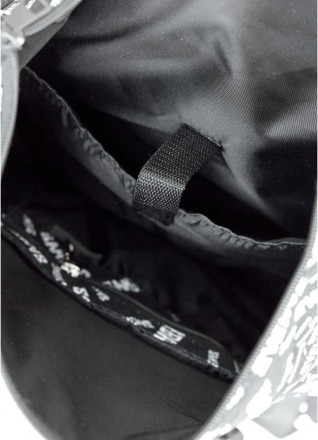 Рюкзачки колекції Roll стануть стильним доповненням до будь-якого образу, вмістя. . фото 9
