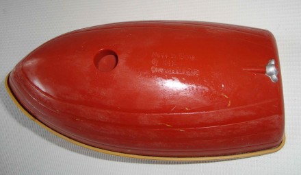 Пластиковий іграшковий катер Игрушечная моторная лодка для ванной. C.C. Boat

. . фото 6