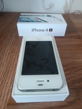 Apple iPhone 4S 16 Gb.
Apple iPhone 4S MD239D/A. 16 Gb. Привезен из Германии.
. . фото 3