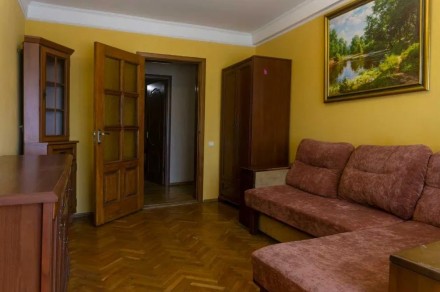 Квартира знаходиться на 1 пов/9 поверхового будинку на вул. Борщагівській, 16 в . Шевченко. фото 3