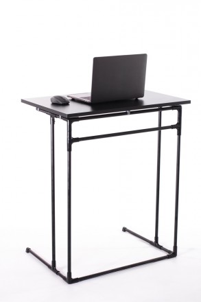 Металевий столик для ноутбука Mouzer Wood з дерев'яною поверхнею чорного кольору. . фото 2