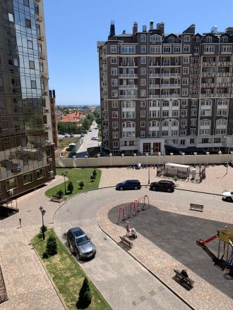 Предлагается в аренду 1-комнатная квартира с евроремонтом в жилом комплексе на М. Суворовский. фото 10