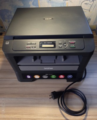 Brother DCP-7060DR - лазерний принтер, копир та кольоровий планшетний сканер з а. . фото 2
