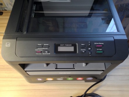 Brother DCP-7060DR - лазерний принтер, копир та кольоровий планшетний сканер з а. . фото 5