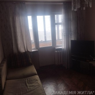 Здається 2-кімнатна квартира у центрі міста Києва, на вулиці Остапа Вишні біля с. Черная Гора. фото 4