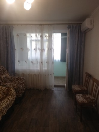 Сдам отличную 2-комнатную квартиру на 4 этаже 9-этажного дома, расположенного в . Суворовське. фото 2