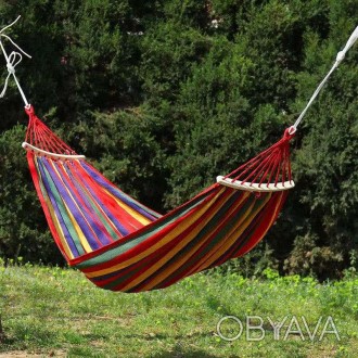 Відпочинок у мексиканському підвісному гамаку — це справжня насолода релаксом. М. . фото 1