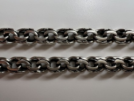 Срібний ланцюжок плетіння Бісмарк 925 проба
Довжина 62 см
Ширина 6мм
Вага:38,. . фото 3