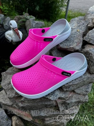 Кроксы сабо женские малиновые силиконовые
 
Кроксы - это обувь с открытой пяткой. . фото 1