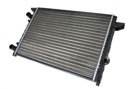 Радиатор охлаждения Passat (88-) Thermotec D7W013TT используется в качестве анал. . фото 2