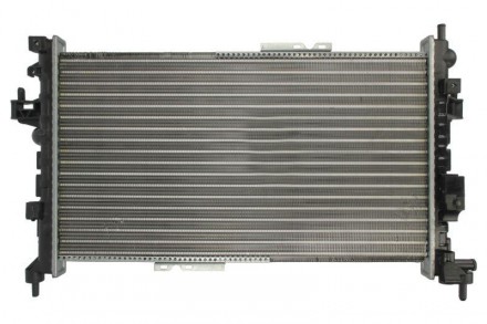 Радиатор охлаждения Combo Corsa C Tigra Thermotec D7X064TT используется в качест. . фото 3