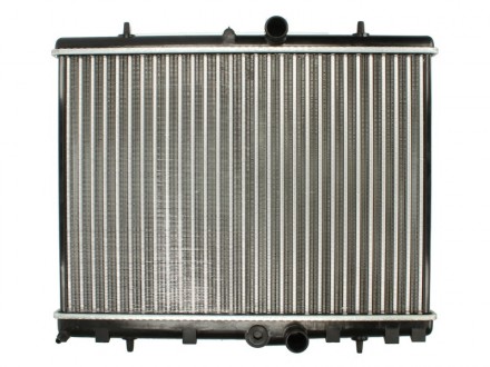 Радиатор охлаждения Berlingo C4 307 Thermotec D7P011TT используется в качестве а. . фото 2