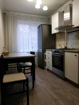 Сдам 2 ком квар ЖМ Победа-3 ул. Мандрыковская 161. Днепр. фото 1 Сдам 2 ком квар ЖМ Победа-3 ул. Мандрыковская 161. Днепр. фото 1