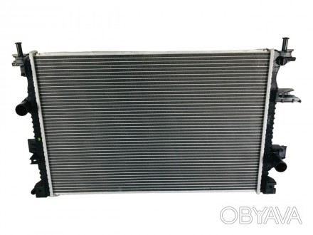 Радиатор охлаждения вода Ford Fusion mk5 2013-2020 2.0t HG9Z8005A (фьюжин)
Код з. . фото 1