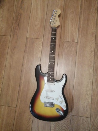 Гитара "Fender" 2017 год. Made in USA. . фото 3