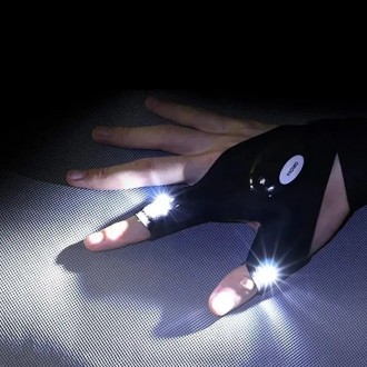 Перчатка со светодиодными фонариками — незаменимый помощник при любых вида. . фото 7