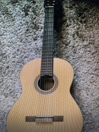 Гитара Yamaha. . фото 2