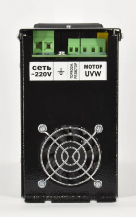  Специальная модель из серии преобразователей частоты CFM210. Особенность данной. . фото 5