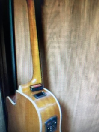 Гитара Yamaha. . фото 3