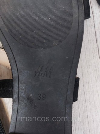 Замшевые черные женские босоножки H&M на плоской подошве. Легкие, удобные открыт. . фото 6