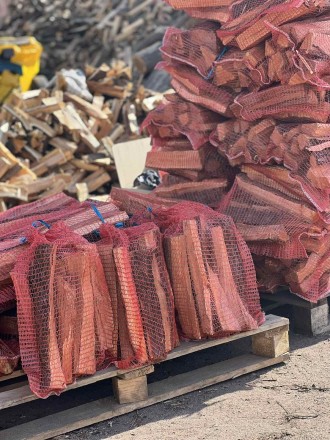 Продаж дров в сітках ( фрукт )Дніпро .В сітка 5 кг , 30-40 см .На мангал та барб. . фото 2