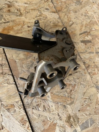 В наявності б/у педаль гальма Mazda 626 GF
Без пошкоджень та дефектів
 
. . фото 5