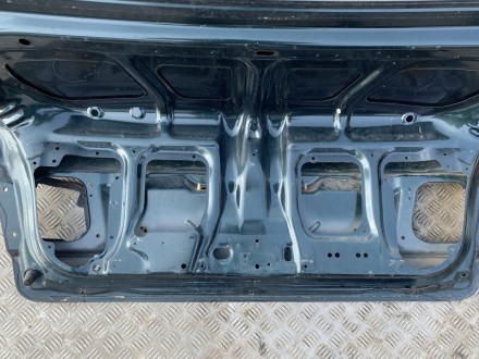 В наявності б/у кришка багажника Mazda 626 GF 
Седан
В доброму стані
Без пошкодж. . фото 6