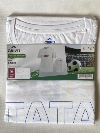 Спортивна бавовняна футболка бренду Crivit. З круглим вирізом горловини і принто. . фото 3