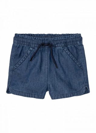 Удобные джинсовые шорты бренда Lupilu. С боковыми карманами и небольшими боковым. . фото 2