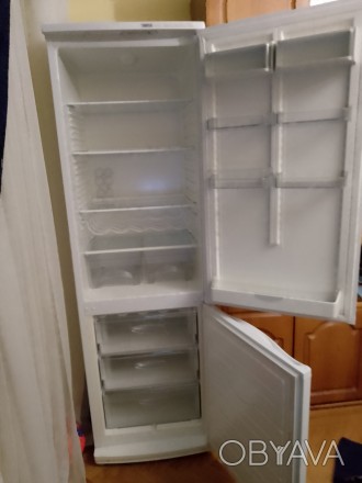 Холодильник Атлант.Висота 2 м. . фото 1
