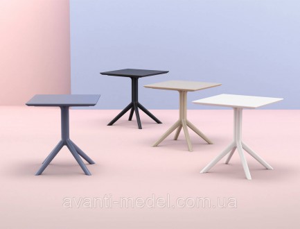 Sky Table 60 имеет стальную конструкцию и покрыт чрезвычайно прочной смолой. Пра. . фото 3