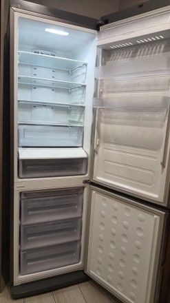Розмір холодильника висота192 см.ширина 60 см. глибина 64 см.. . фото 2