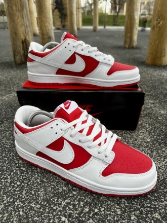 
 
 Кросівки Nike SB Dunk (white & red)
41 (26 см)	
42 (26.5)	
43 (27.5 см)	
44 . . фото 2