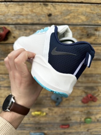 
 
 Кросівки Nike Air Zoom Pegasus (біло-сині)
40 (25.5 см (бирка 41))	
41 (26 с. . фото 8